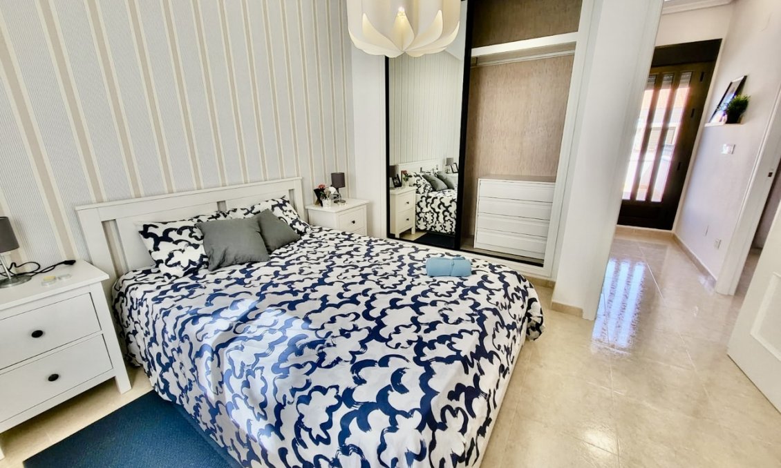 Revente - Town House -
San Miguel de Salinas - Inland