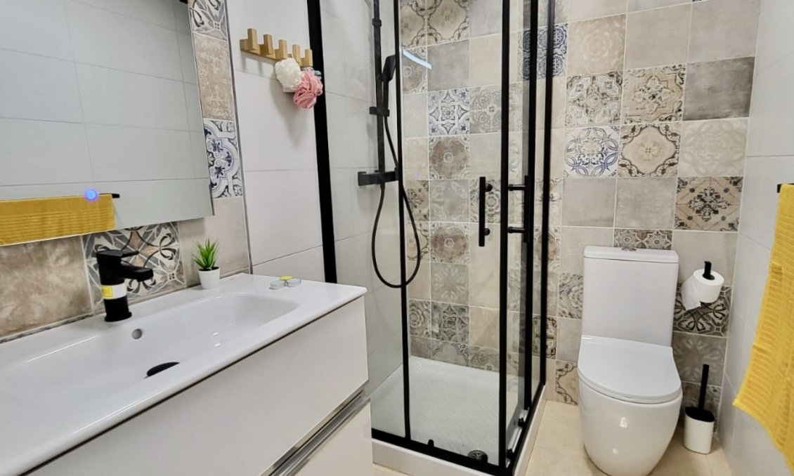 Revente - Town House -
San Miguel de Salinas - Inland