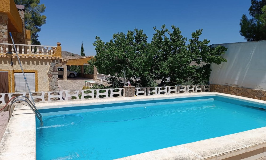 Revente - Villa -
Yecla - Inland