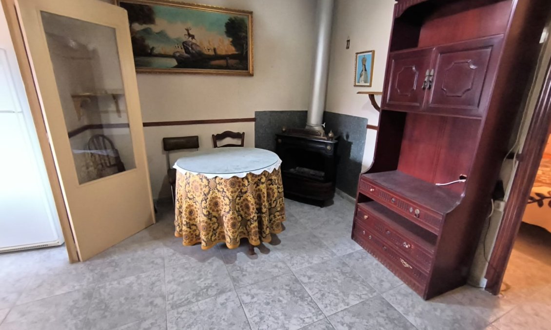 Resale - Town House -
Yecla - Inland