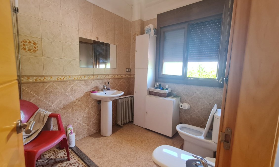 Revente - Villa -
Petrer - Inland