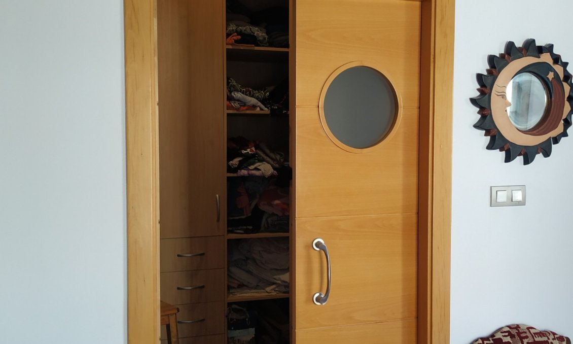 Revente - Villa -
Petrer - Inland