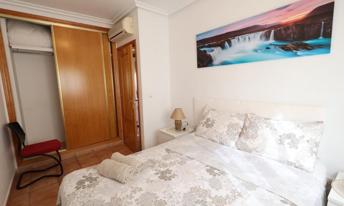 Segunda mano - Villa -
Orihuela Costa - Costa Blanca