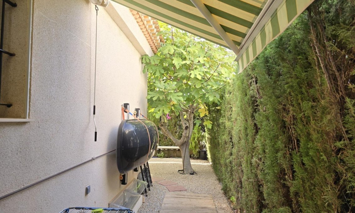 Resale - Villa -
Orihuela Costa - Playa Flamenca