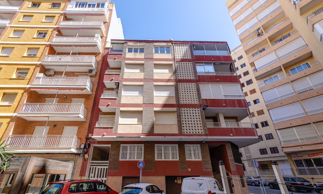 Resale - Apartment -
Torrevieja - Playa del Cura