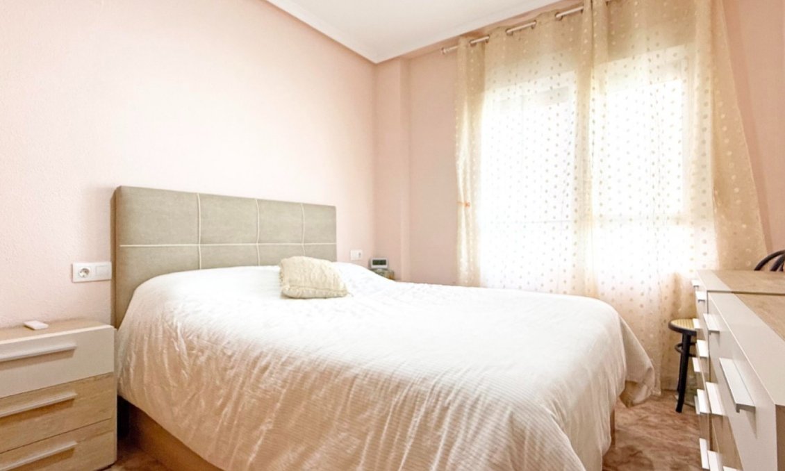 Revente - Appartement -
Torrevieja - Costa Blanca