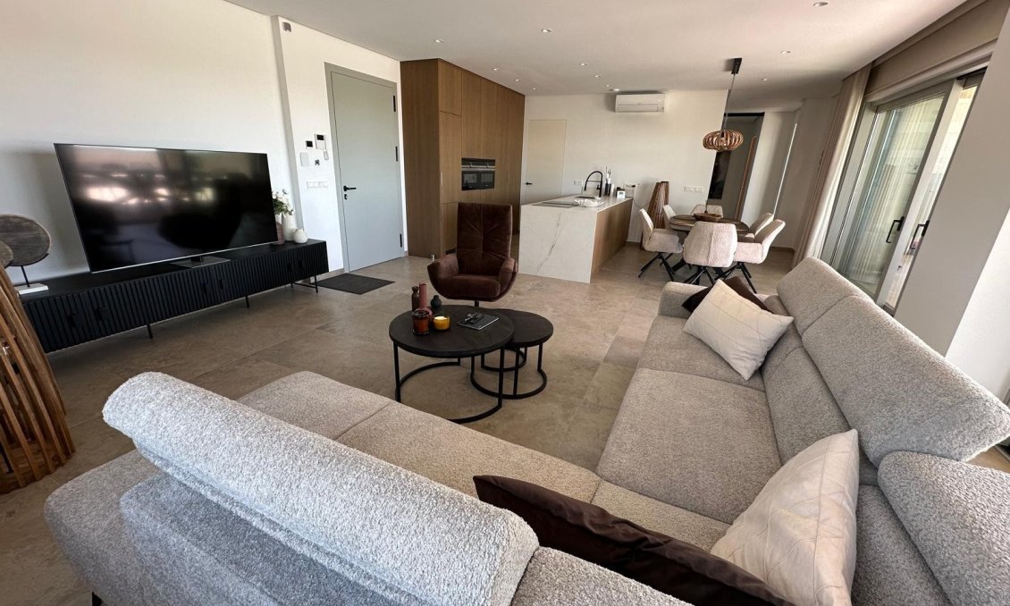 Resale - Villa -
Benijofar - Costa Blanca