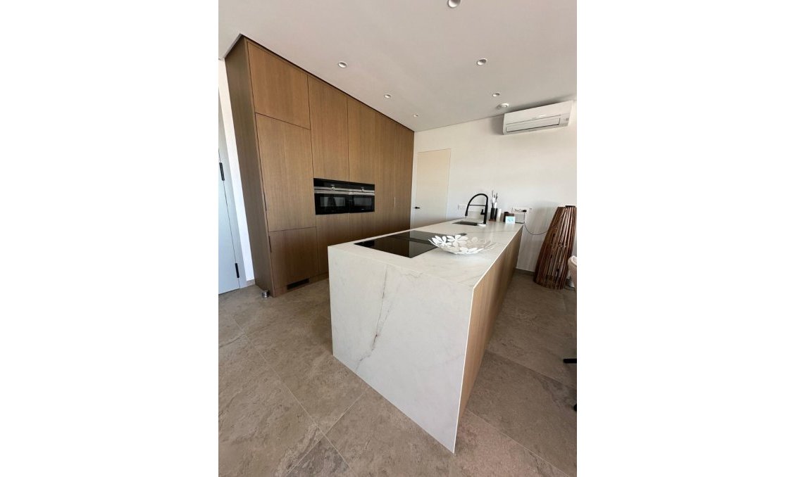 Resale - Villa -
Benijofar - Costa Blanca