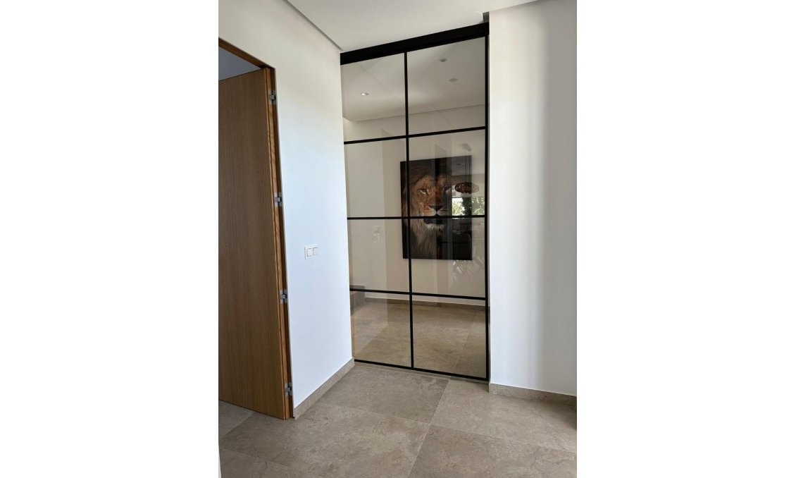 Resale - Villa -
Benijofar - Costa Blanca