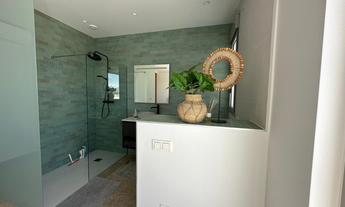 Resale - Villa -
Benijofar - Costa Blanca