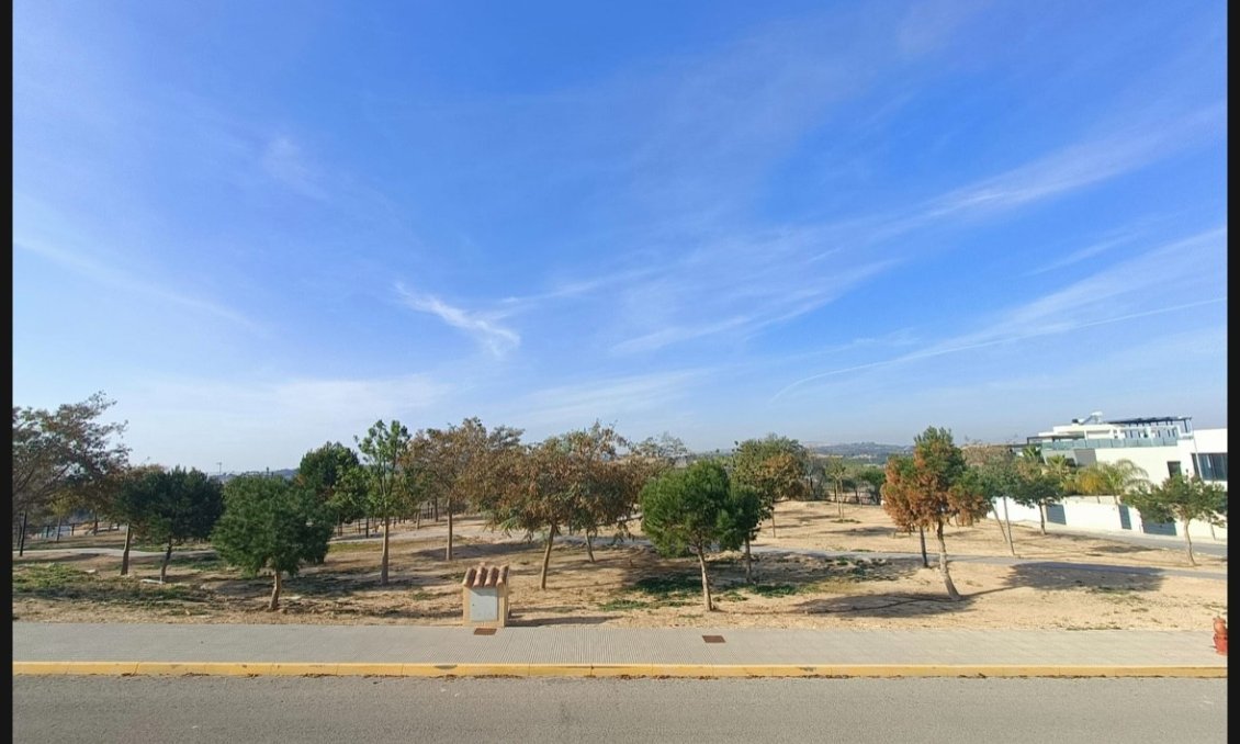 Resale - Villa -
Benijofar - Costa Blanca