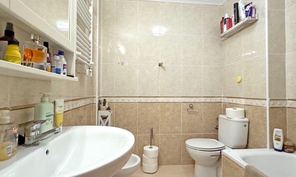 Használt Ingatlanok - Apartman -
Orihuela Costa - Costa Blanca