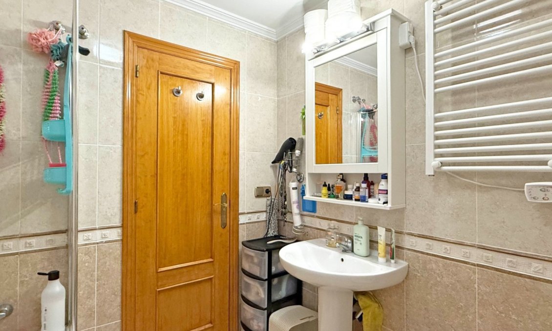 Használt Ingatlanok - Apartman -
Orihuela Costa - Costa Blanca