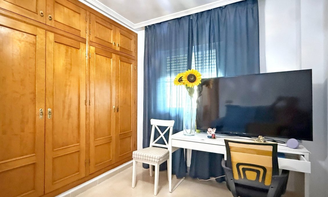 Használt Ingatlanok - Apartman -
Orihuela Costa - Costa Blanca