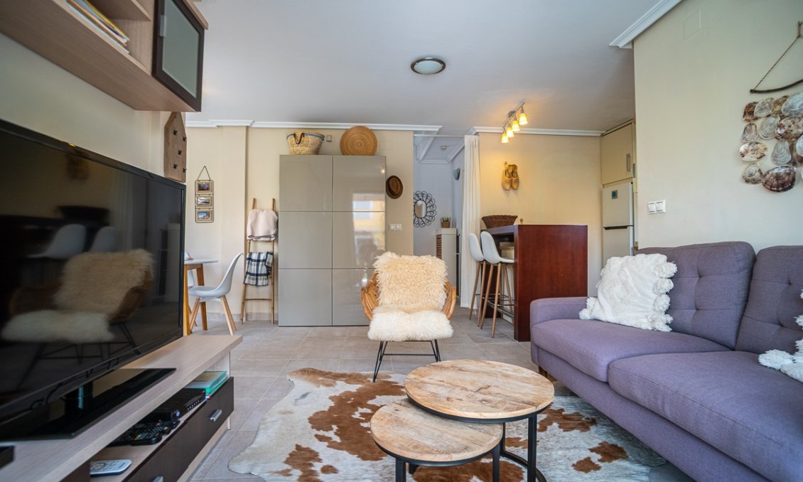 Wiederverkauf - Villa -
Torrevieja - Costa Blanca