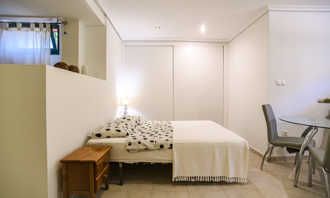 Wiederverkauf - Villa -
Torrevieja - Costa Blanca