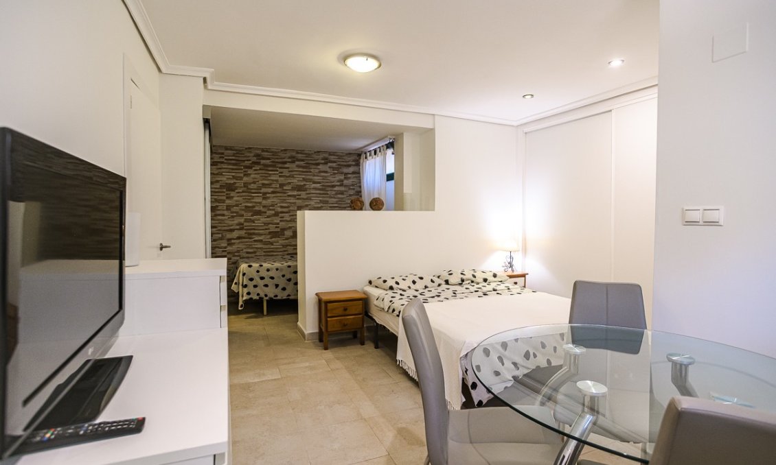 Wiederverkauf - Villa -
Torrevieja - Costa Blanca