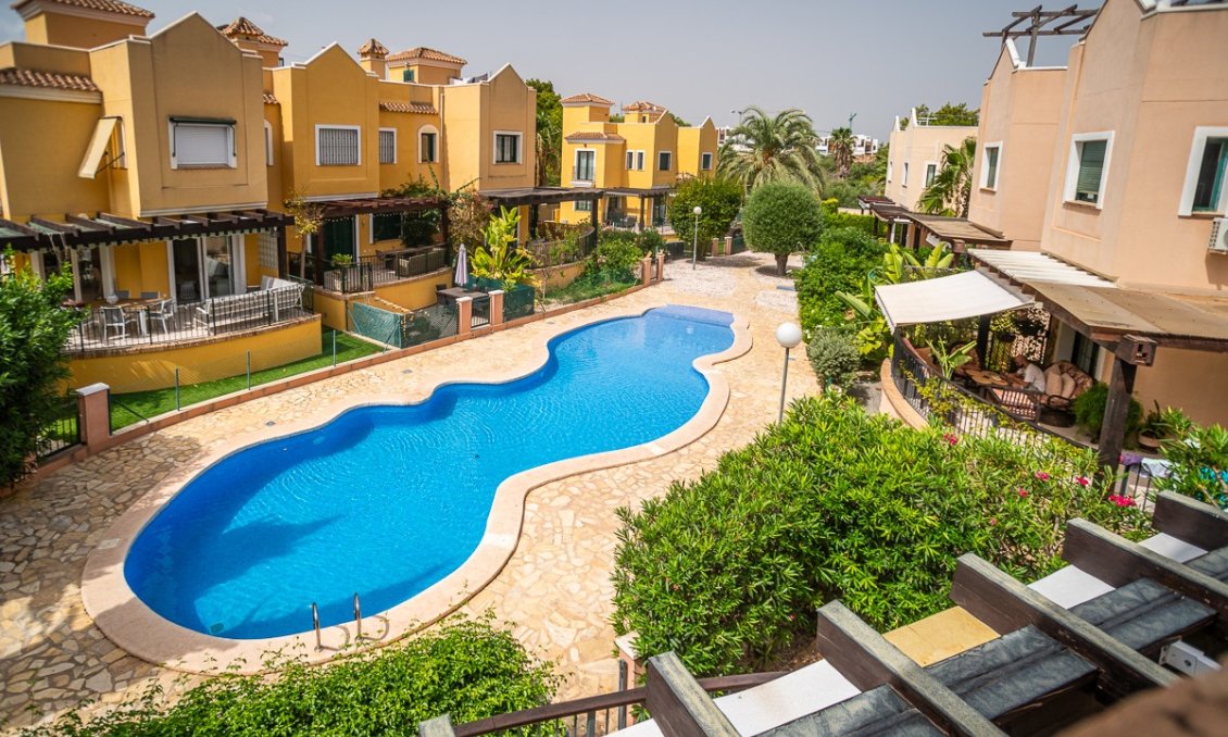 Wiederverkauf - Villa -
Torrevieja - Costa Blanca