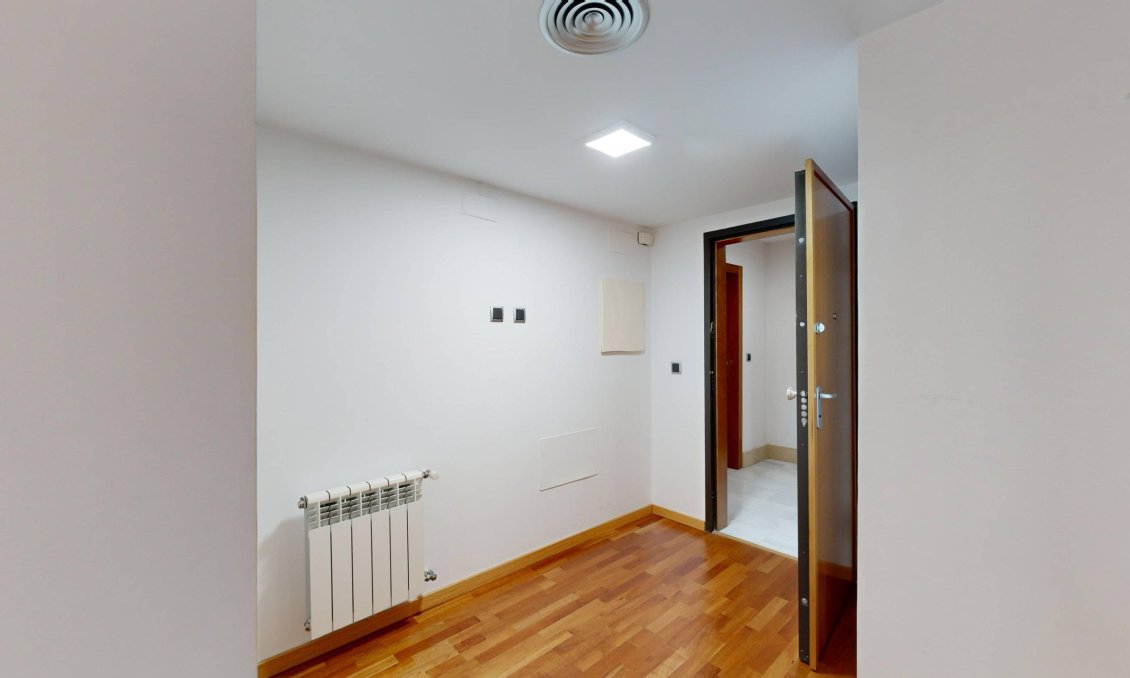 Segunda mano - Apartamento -
Murcia - Gran Via