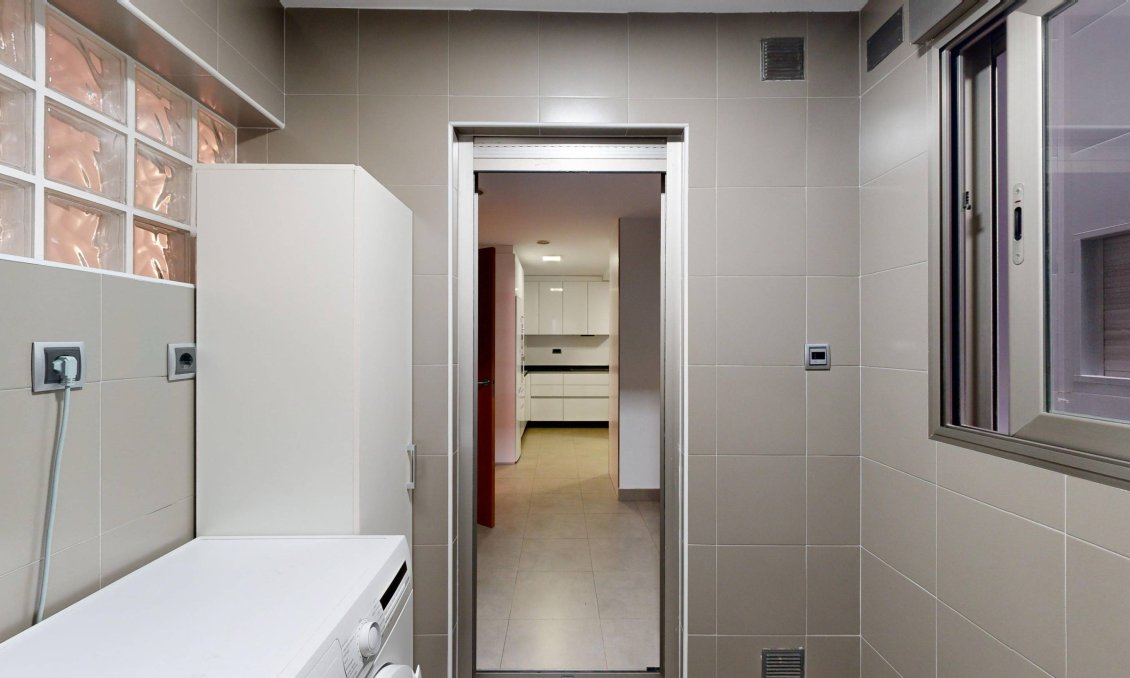 Segunda mano - Apartamento -
Murcia - Gran Via