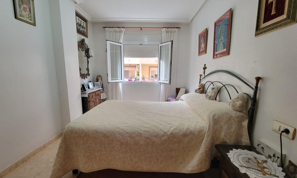 Wiederverkauf - Wohnung -
Torrevieja - Centro