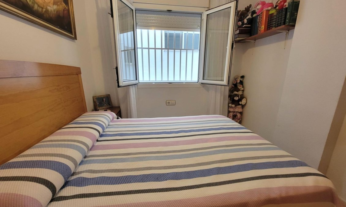 Wiederverkauf - Wohnung -
Torrevieja - Centro