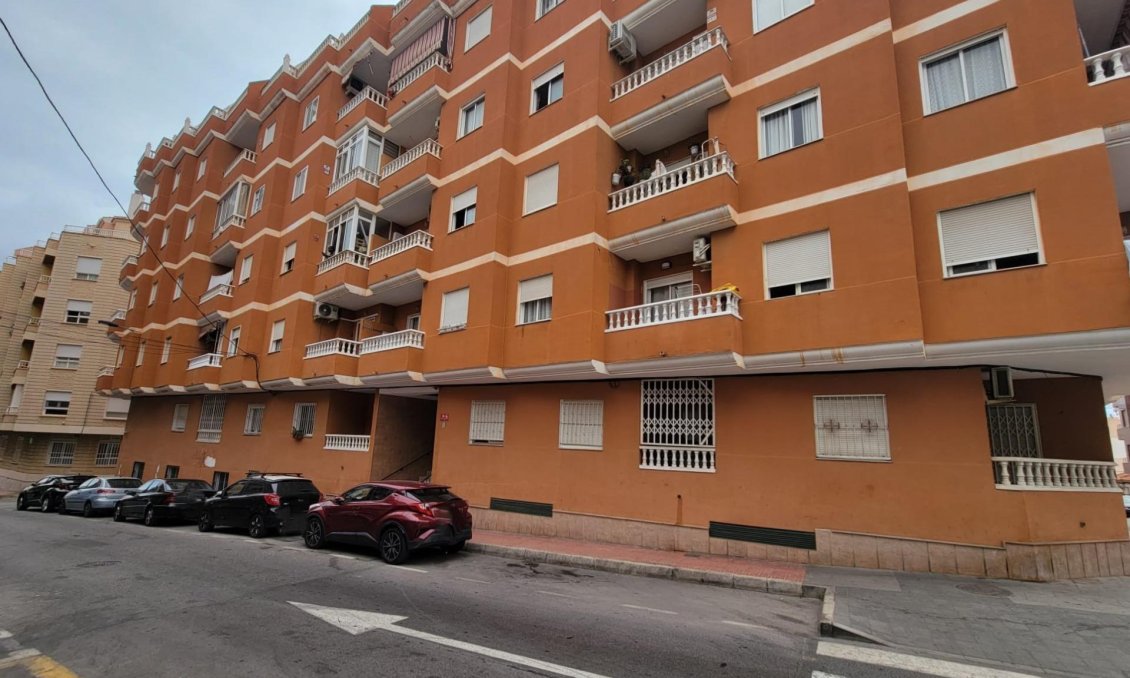 Wiederverkauf - Wohnung -
Torrevieja - Centro