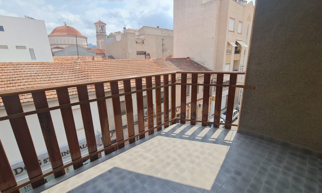 Revente - Town House -
Elda - Inland