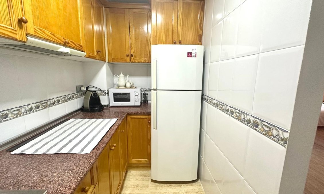 Resale - Apartment -
Torrevieja - Acequion