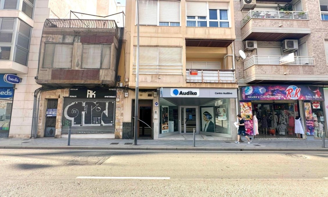 Resale - Apartment -
Torrevieja