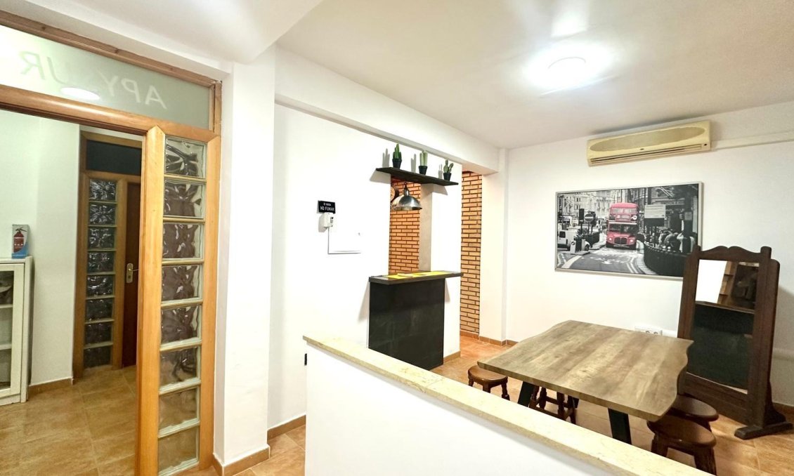 Resale - Apartment -
Torrevieja
