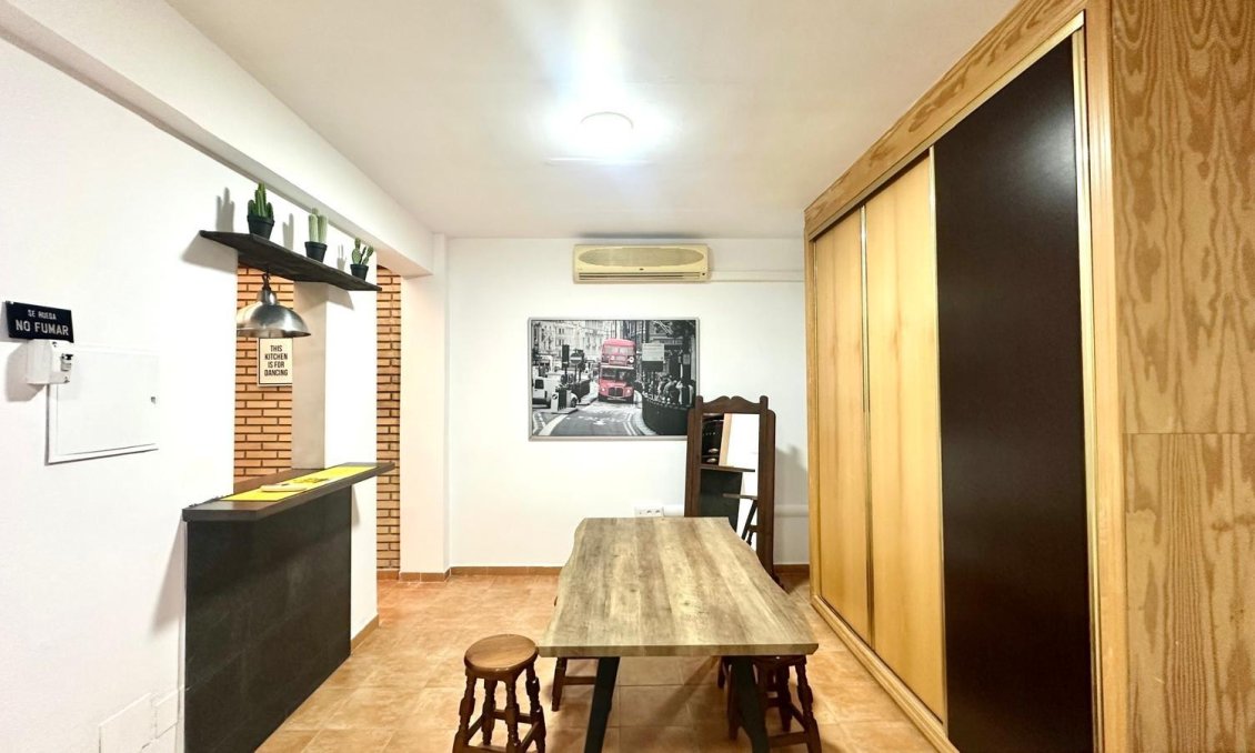 Resale - Apartment -
Torrevieja