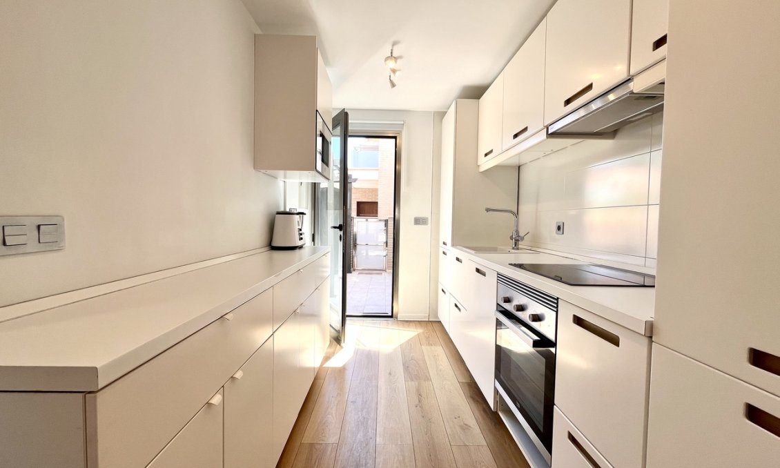 Resale - Villa -
Torre de la Horadada - Costa Blanca