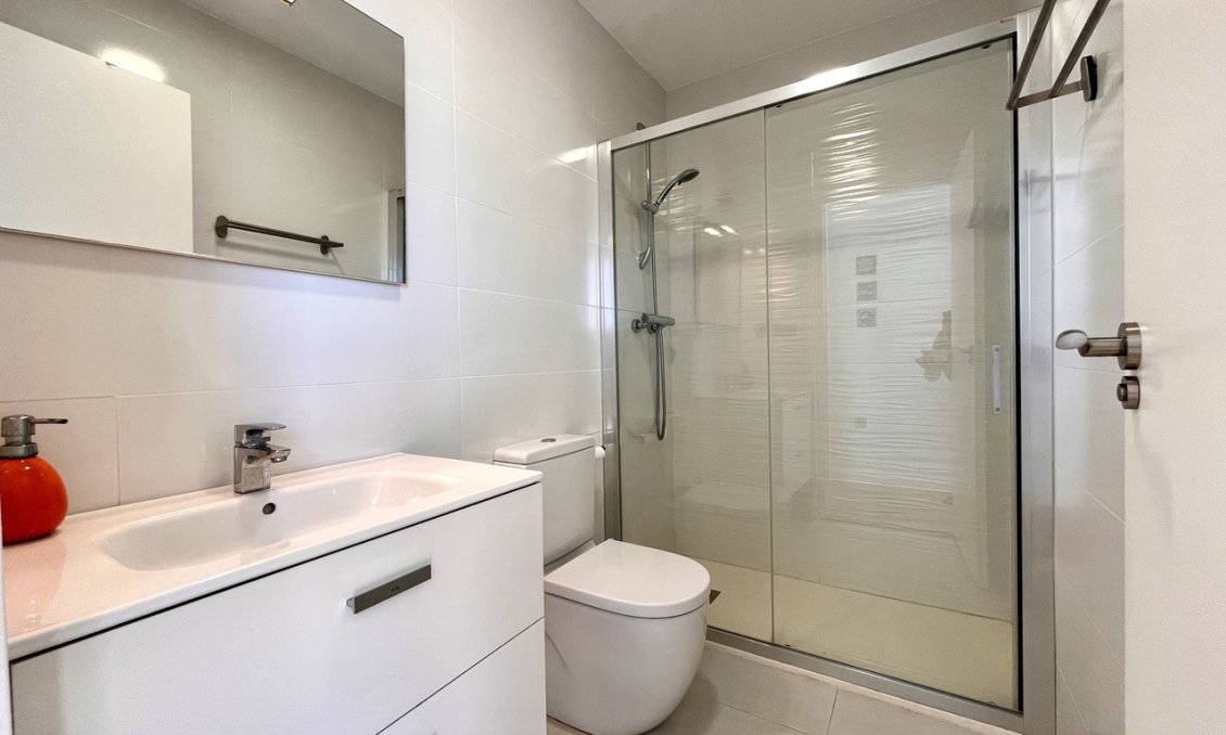 Resale - Villa -
Torre de la Horadada - Costa Blanca