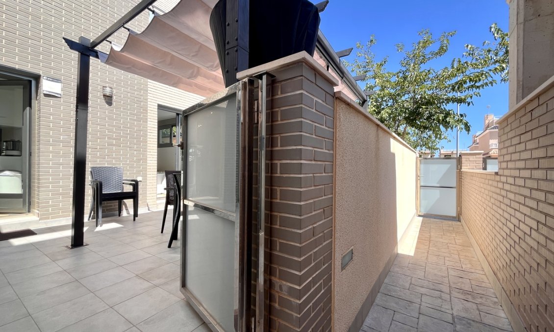 Resale - Villa -
Torre de la Horadada - Costa Blanca