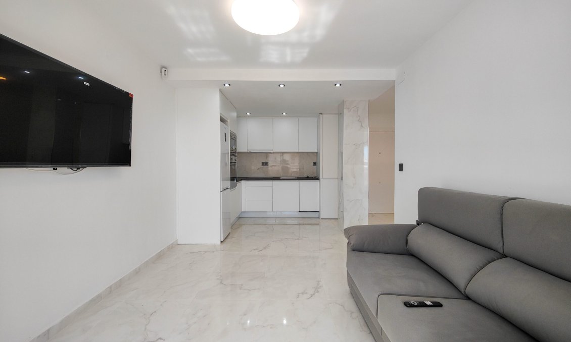 Resale - Apartment -
Torrevieja - Costa Blanca