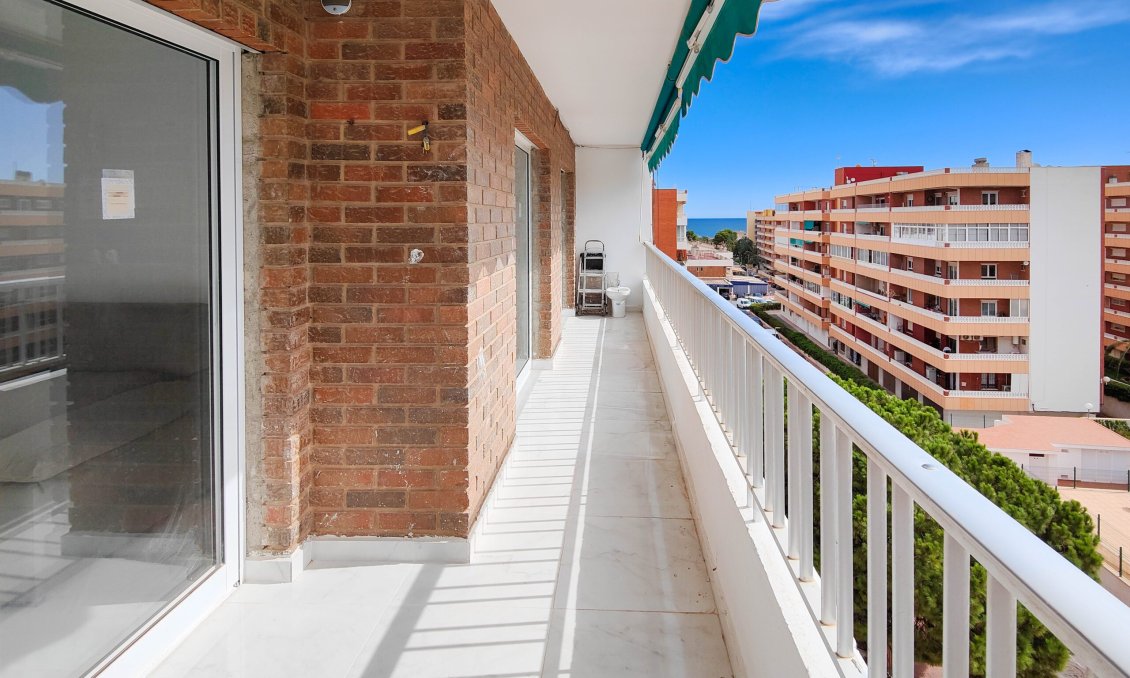Resale - Apartment -
Torrevieja - Costa Blanca