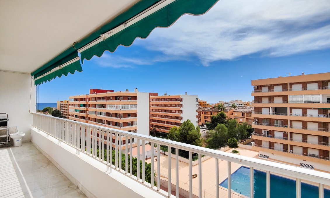 Resale - Apartment -
Torrevieja - Costa Blanca