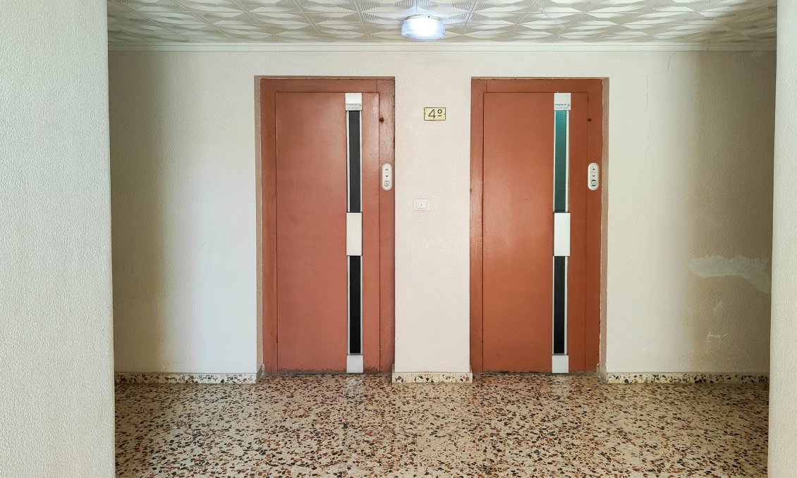 Resale - Apartment -
Torrevieja - Costa Blanca