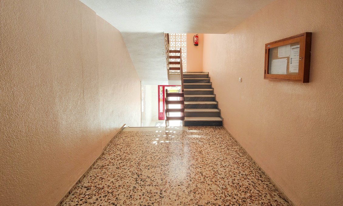 Resale - Apartment -
Torrevieja - Costa Blanca