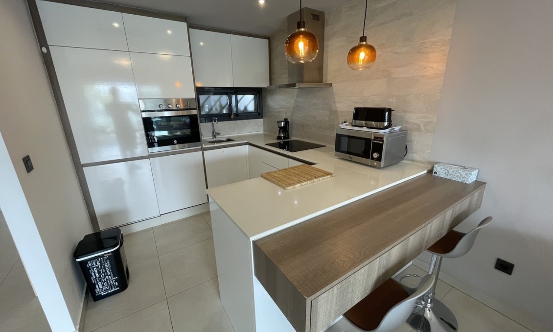 Wiederverkauf - Wohnung -
Guardamar del Segura