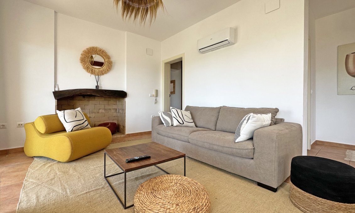 Resale - Villa -
Jalón - Inland