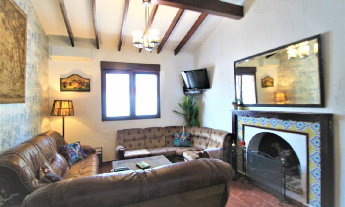 Resale - Villa -
Orihuela Costa - Costa Blanca