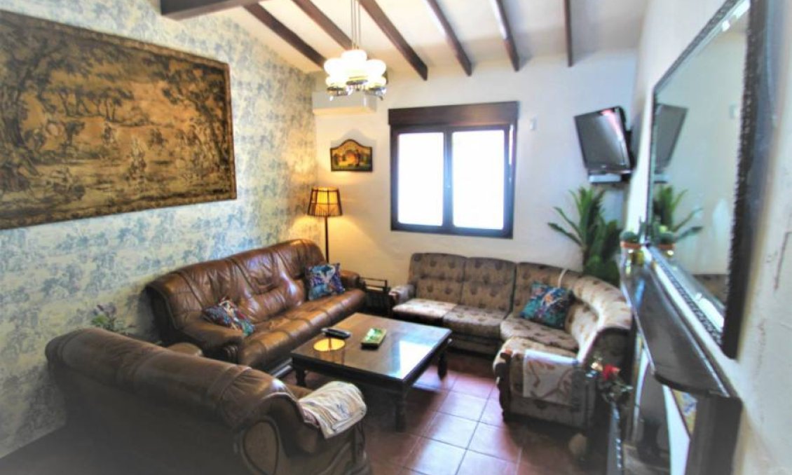 Resale - Villa -
Orihuela Costa - Costa Blanca