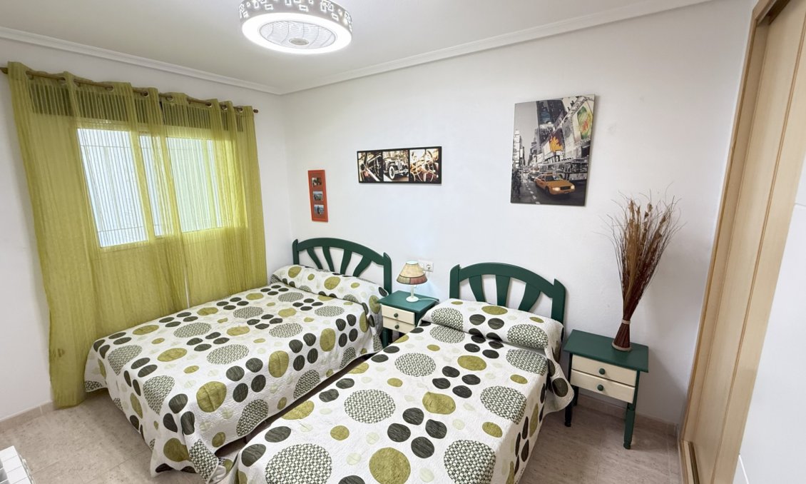 Revente - Appartement -
Orihuela Costa - Costa Blanca