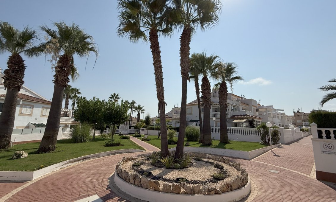 Revente - Appartement -
Orihuela Costa - Costa Blanca