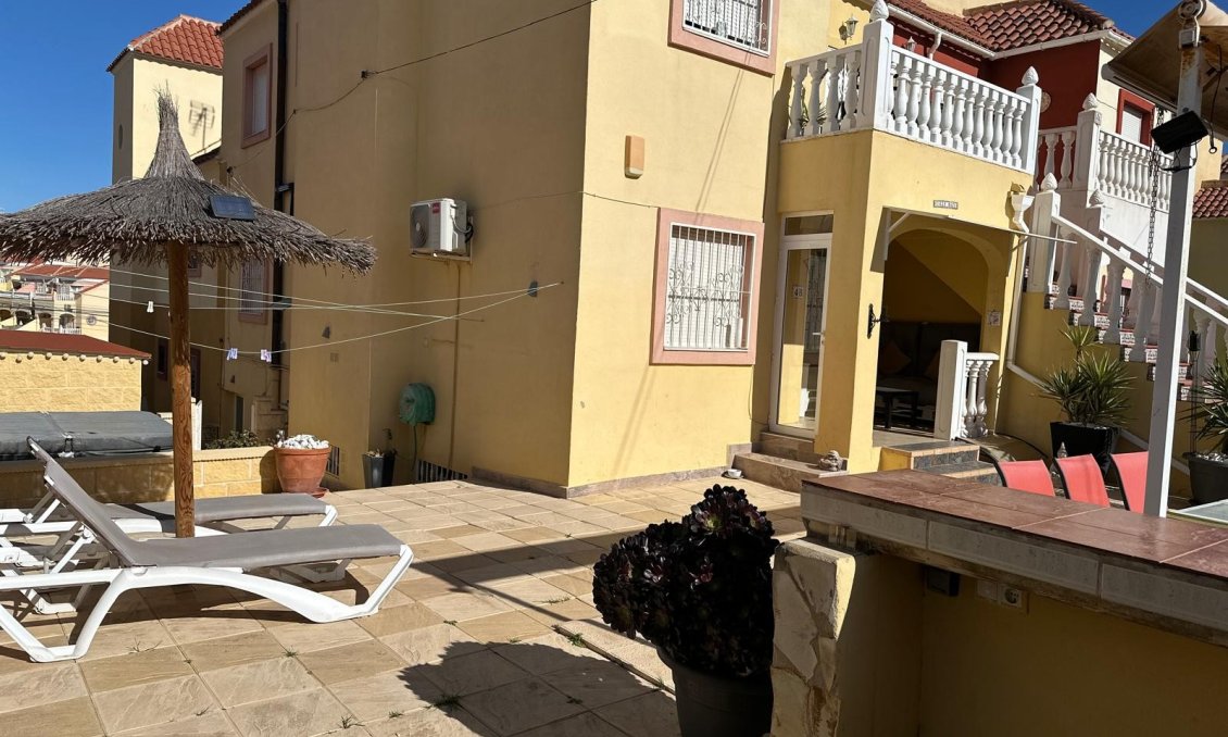 Resale - Apartment -
San Miguel de Salinas - Inland