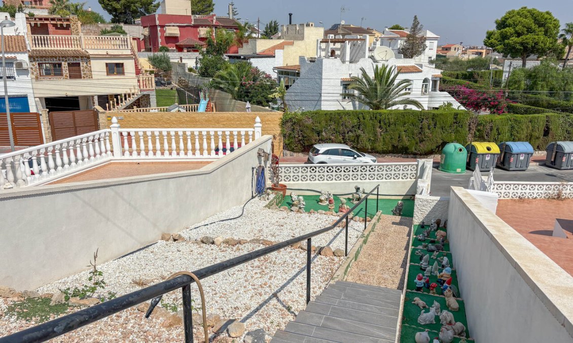 Wiederverkauf - Town House -
Torrevieja - Costa Blanca