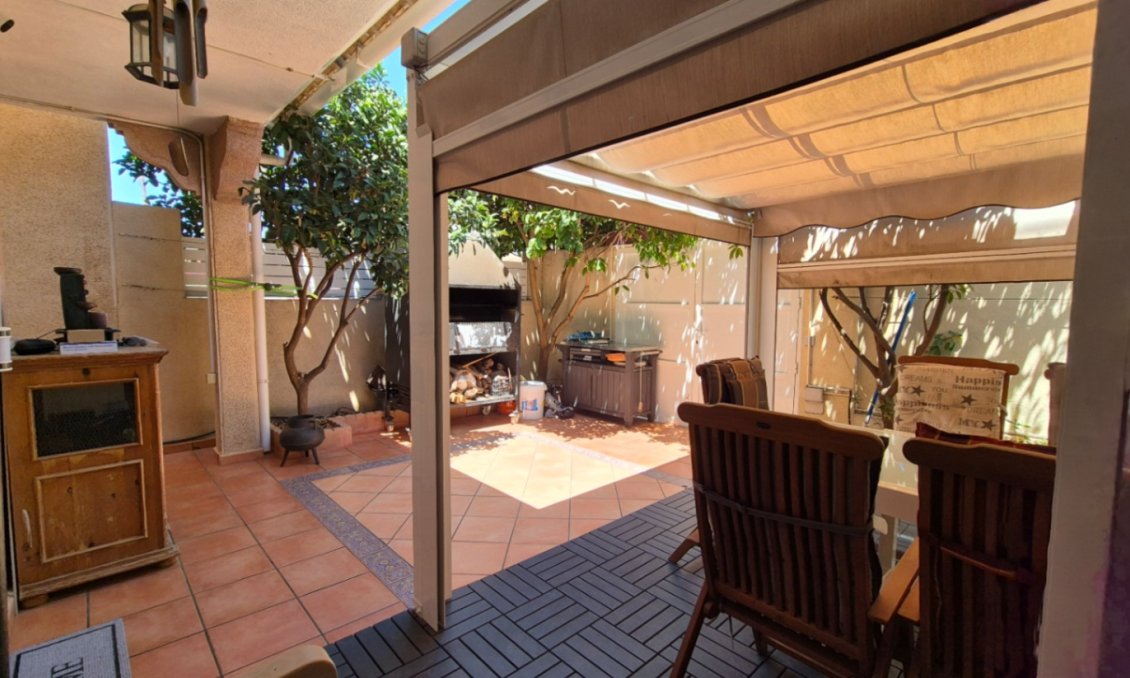 Wiederverkauf - Town House -
Torrevieja - Costa Blanca