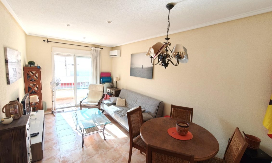 Resale - Apartment -
Torrevieja - Playa del Cura